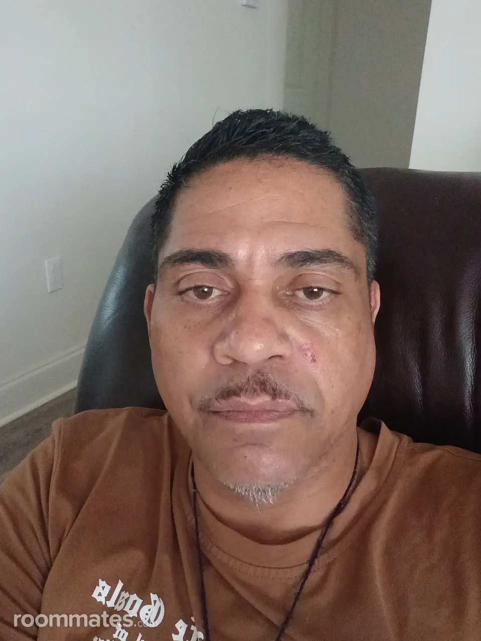 Profile photo 1 of 2