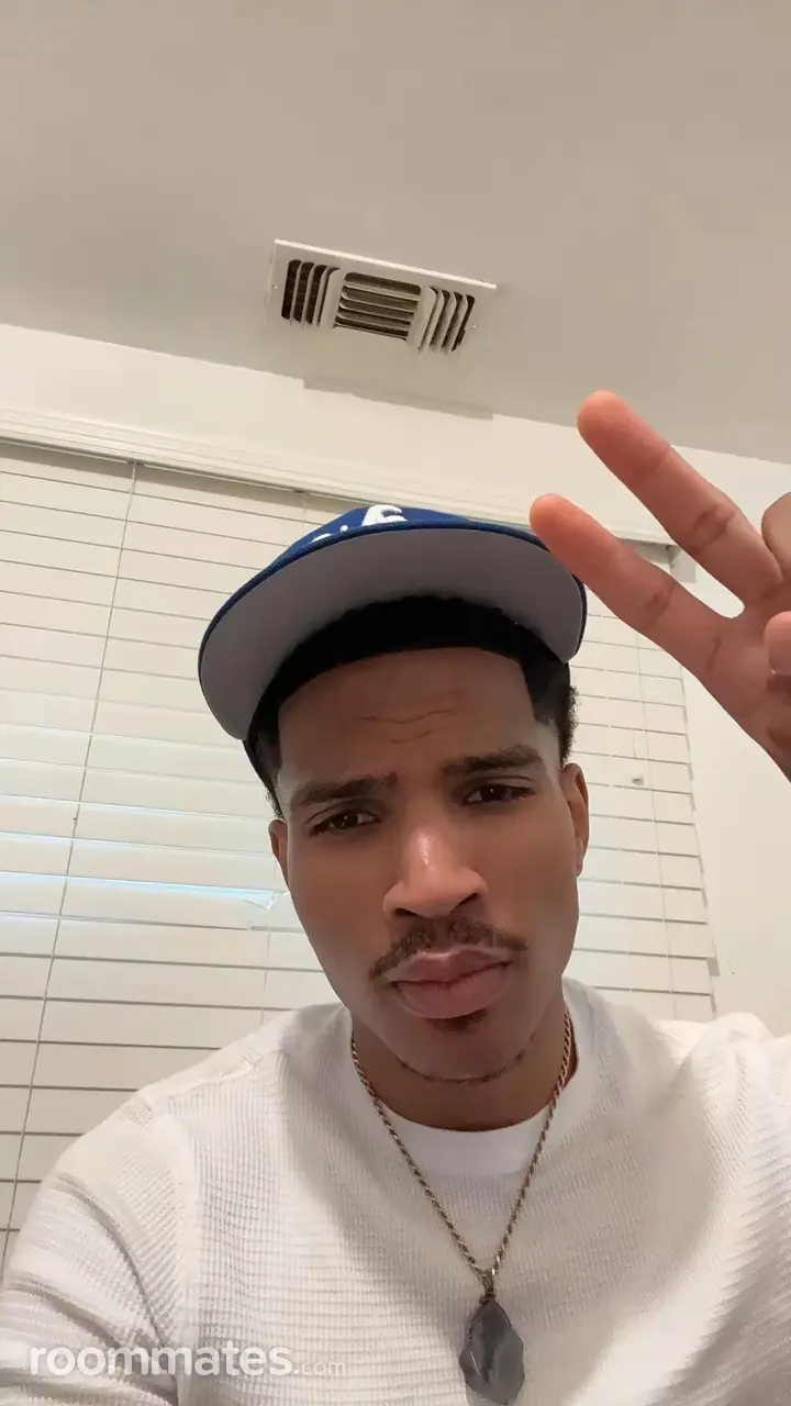 Profile photo 3 of 8