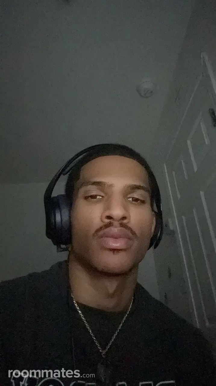 Profile photo 1 of 8