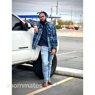 Roommate looking Las Vegas, NV, $900