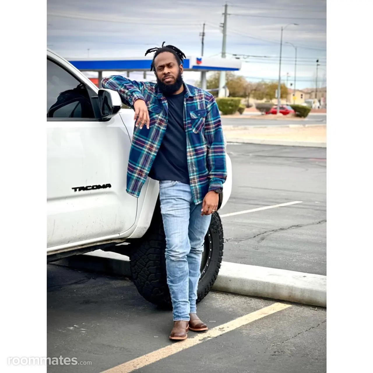 Profile photo 1 of 1