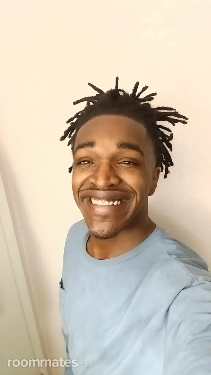 Profile photo 1 of 1