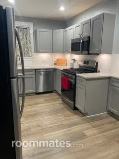Room for rent in Canton, OH $850, house