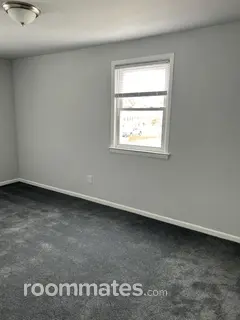 Room for rent in Trenton, NJ $950, house