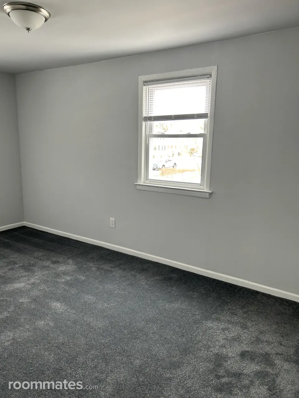 Profile photo 1 of 2