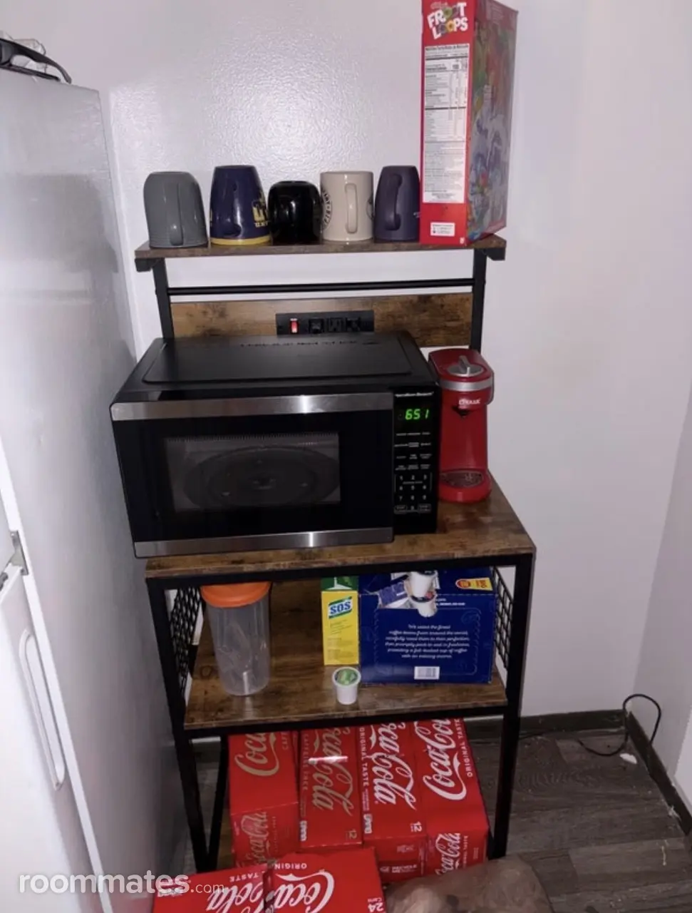 Profile photo 4 of 6