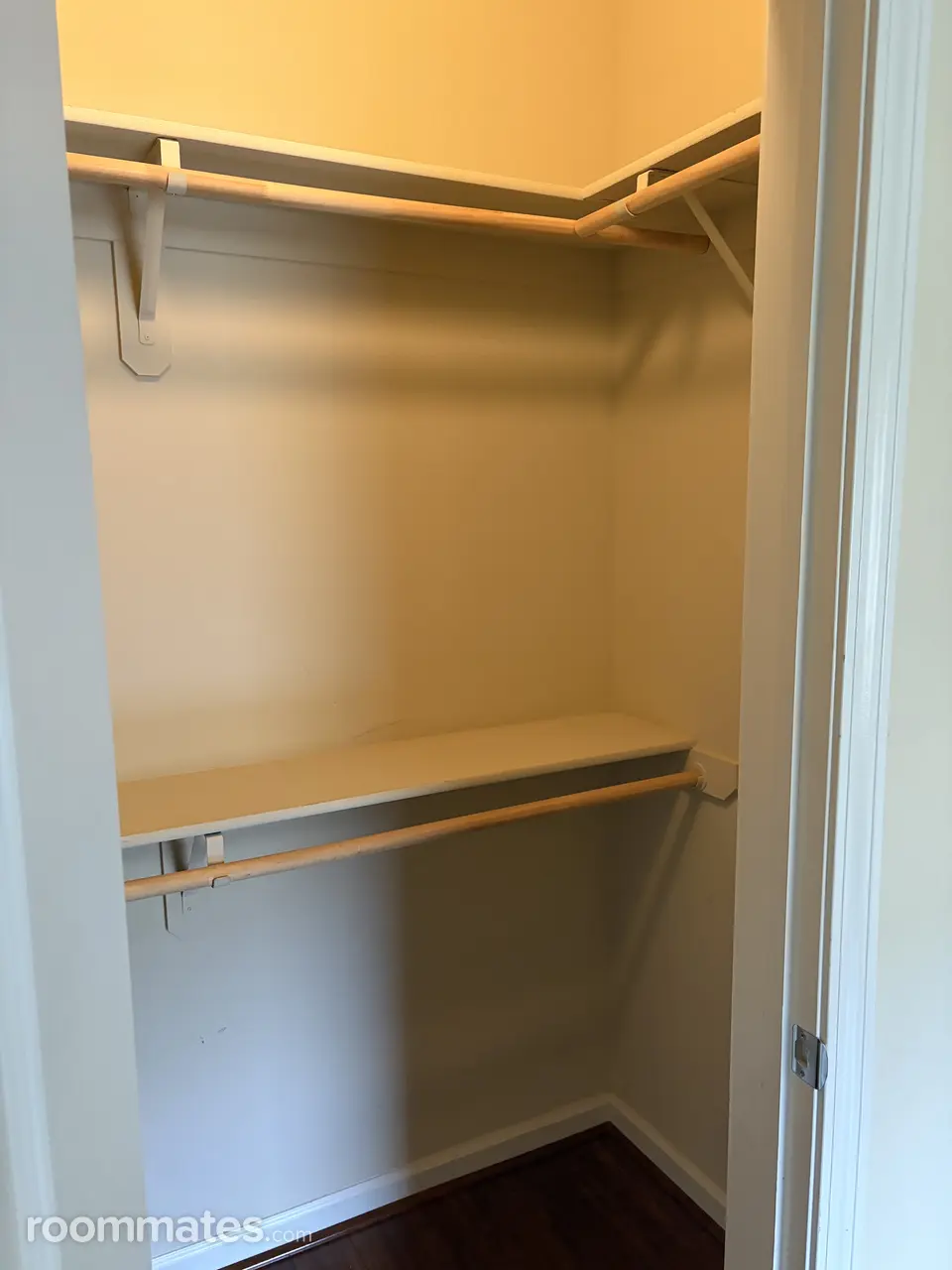 Profile photo 4 of 17