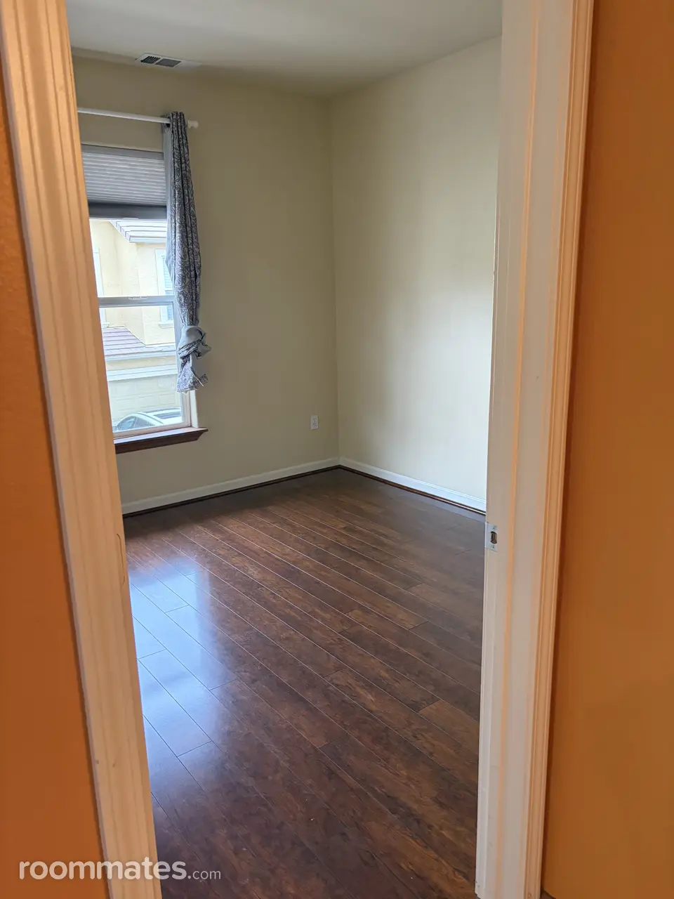 Profile photo 8 of 17