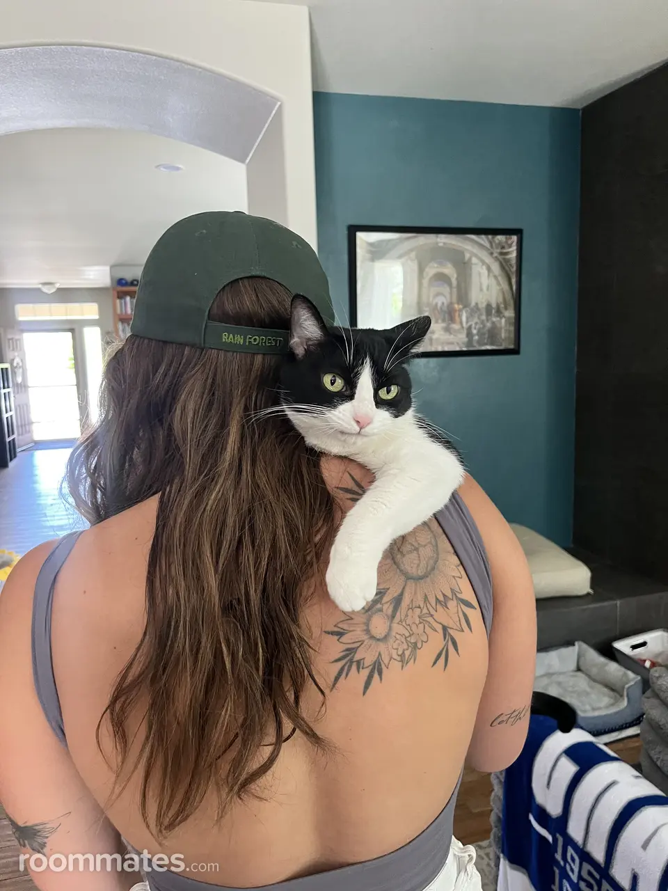 Profile photo 14 of 17