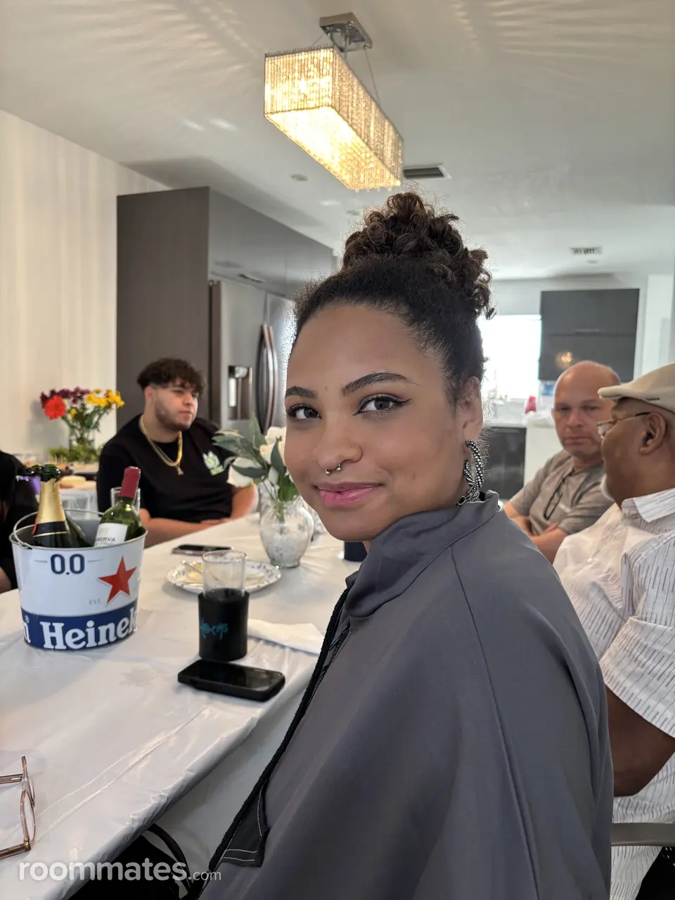 Profile photo 1 of 1