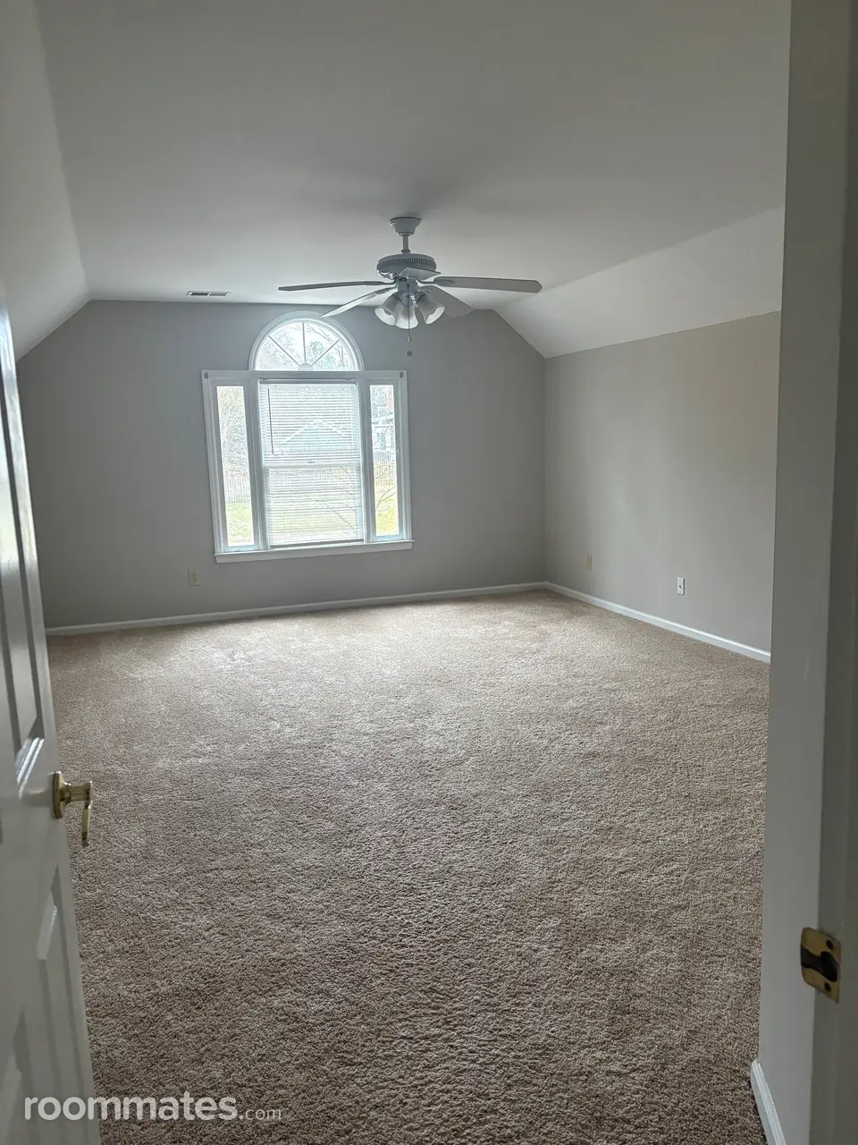 Profile photo 5 of 9