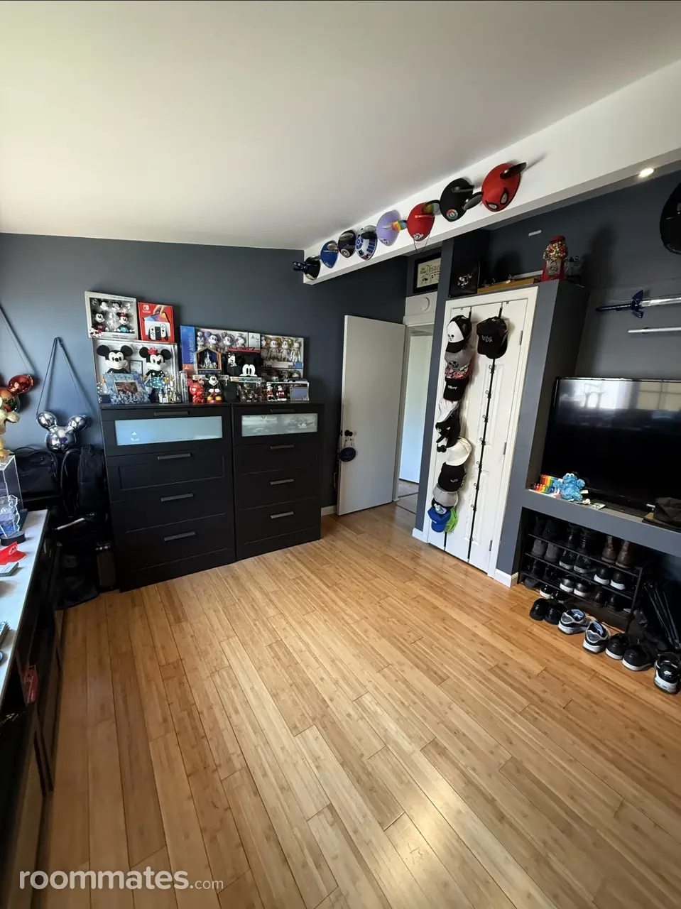 Profile photo 2 of 6