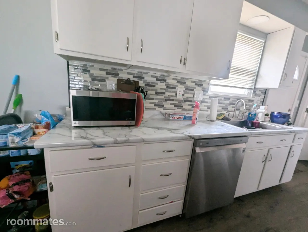 Profile photo 7 of 9