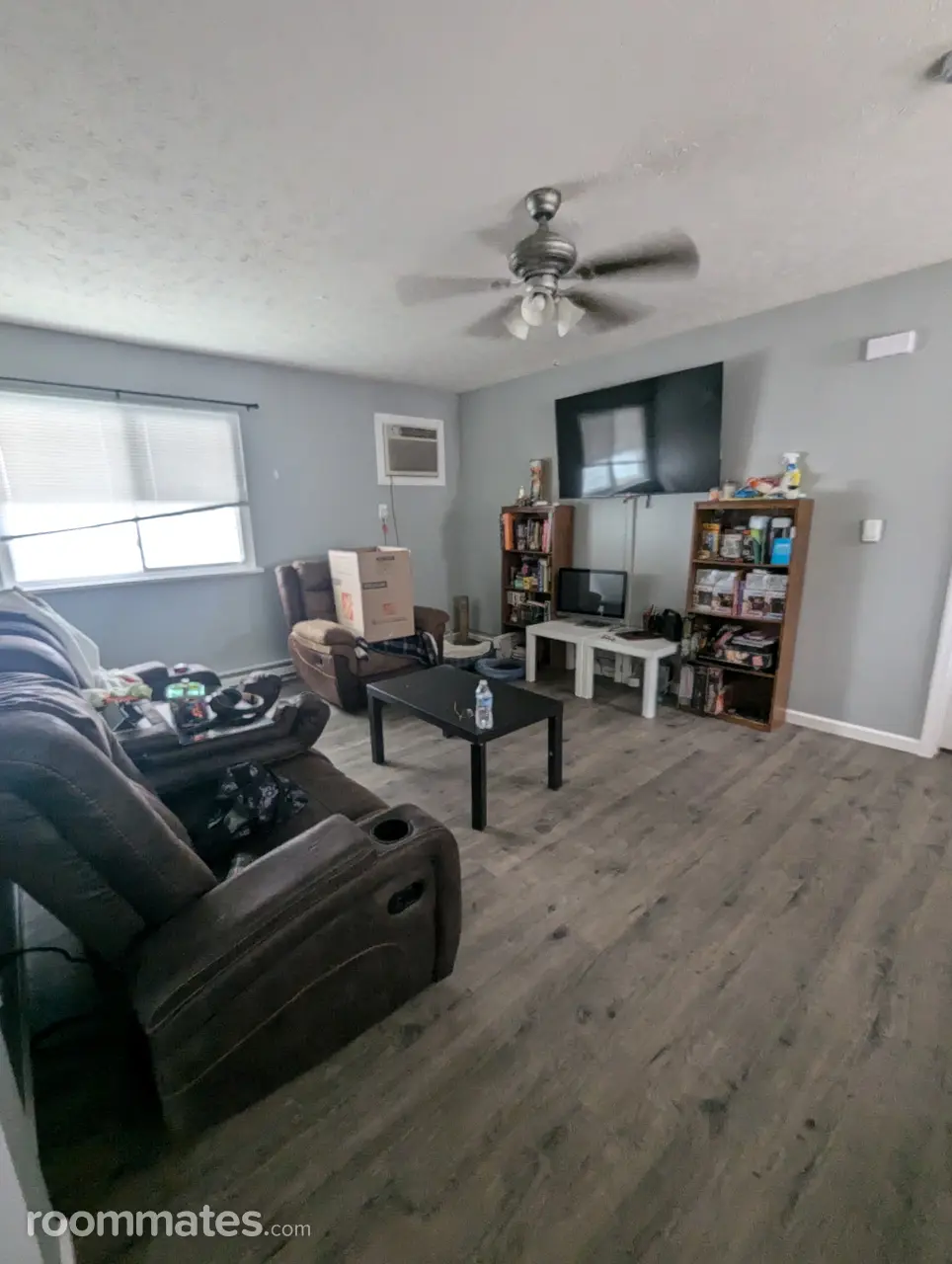 Profile photo 5 of 9