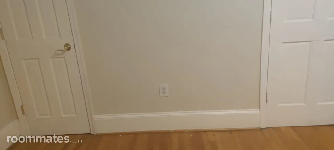 Profile photo 3 of 9