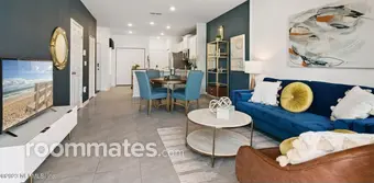 Room for rent in Jacksonville, FL $1000, townhouse