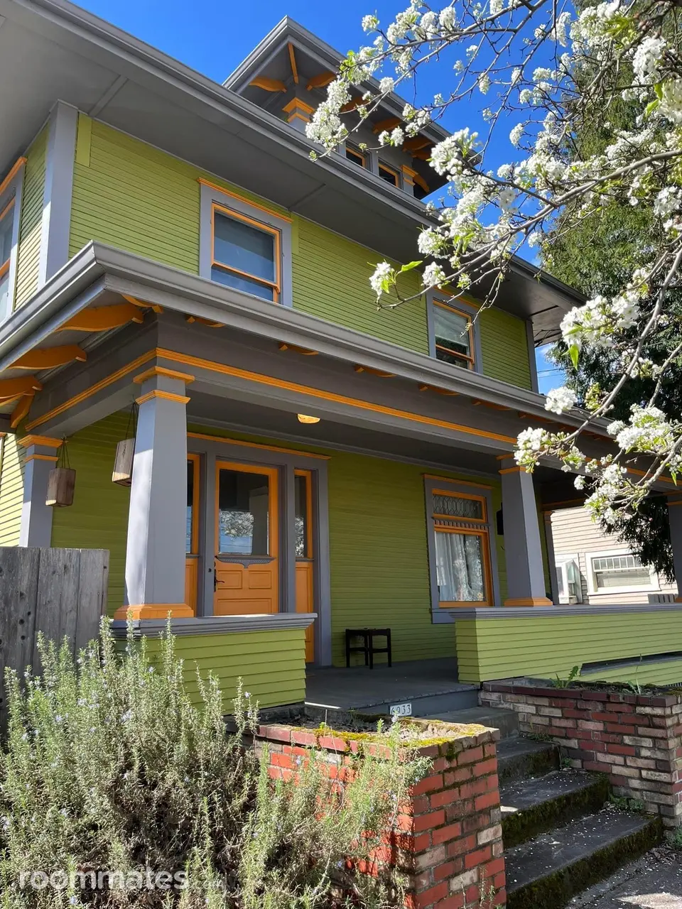 Profile photo 1 of 2