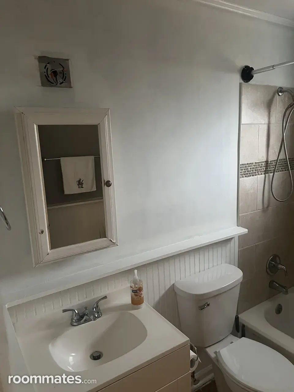 Profile photo 5 of 9