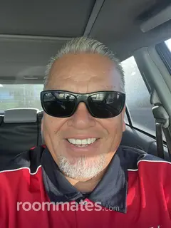 Roommate looking Manteca, CA, $700