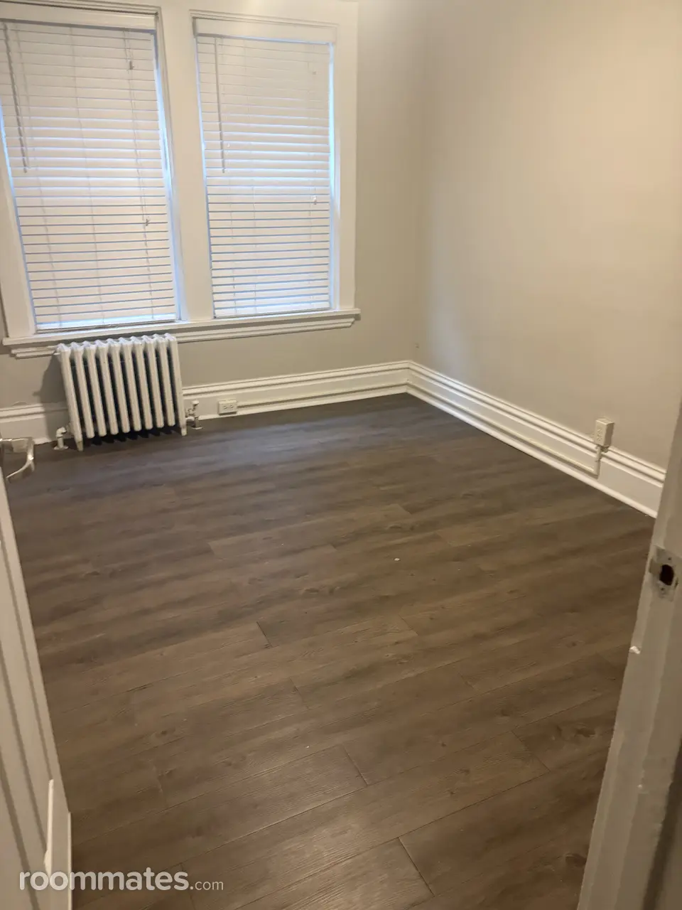 Profile photo 10 of 13