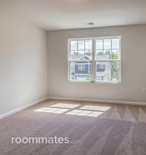 Room for rent in San Tan Valley, AZ $750, house