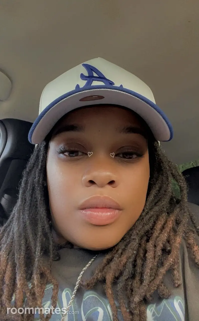 Profile photo 1 of 1