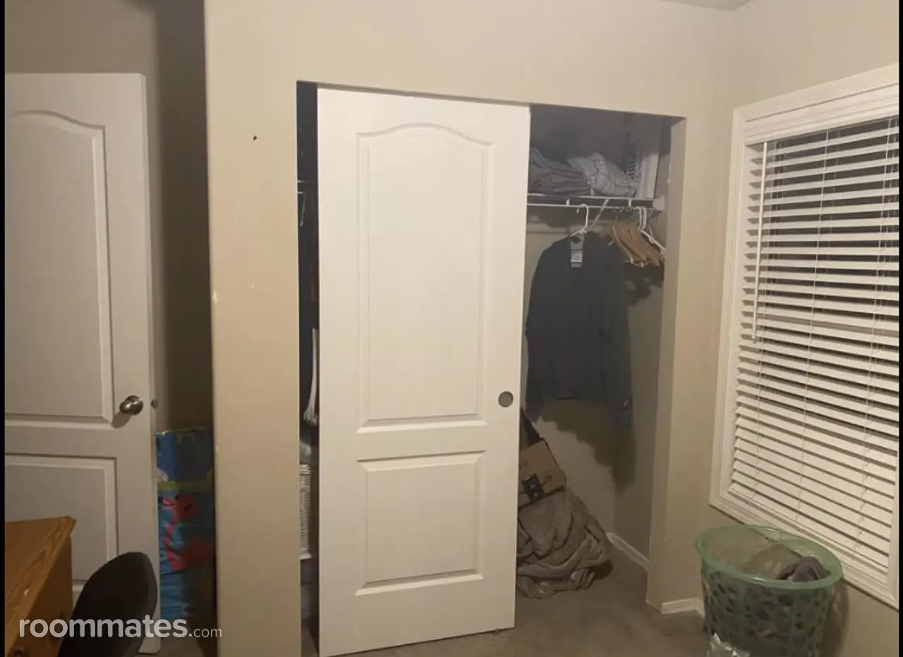 Profile photo 2 of 3