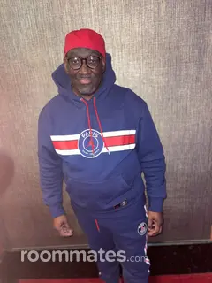 Roommate looking Chicago Heights, IL, $1000