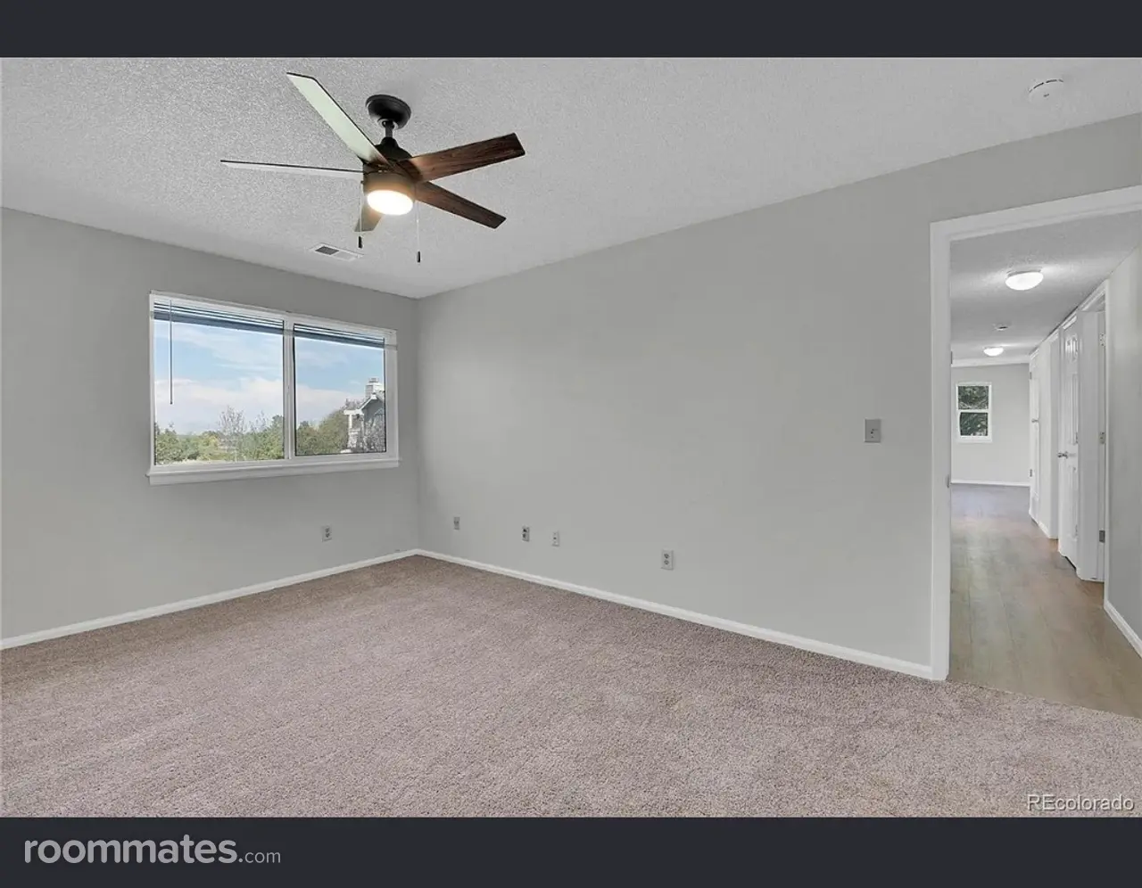 Profile photo 1 of 6