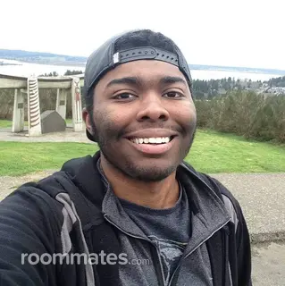 Roommate looking Vancouver, WA, $700
