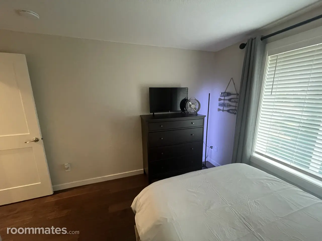 Profile photo 2 of 6