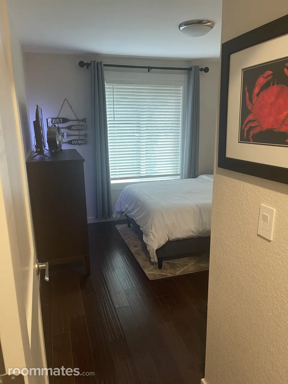 Profile photo 3 of 6