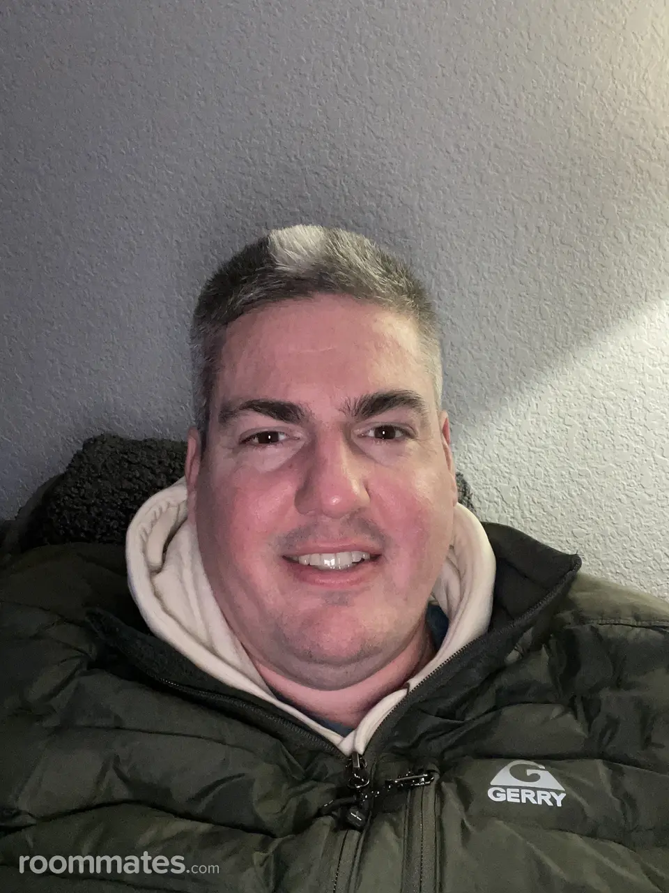 Profile photo 6 of 6