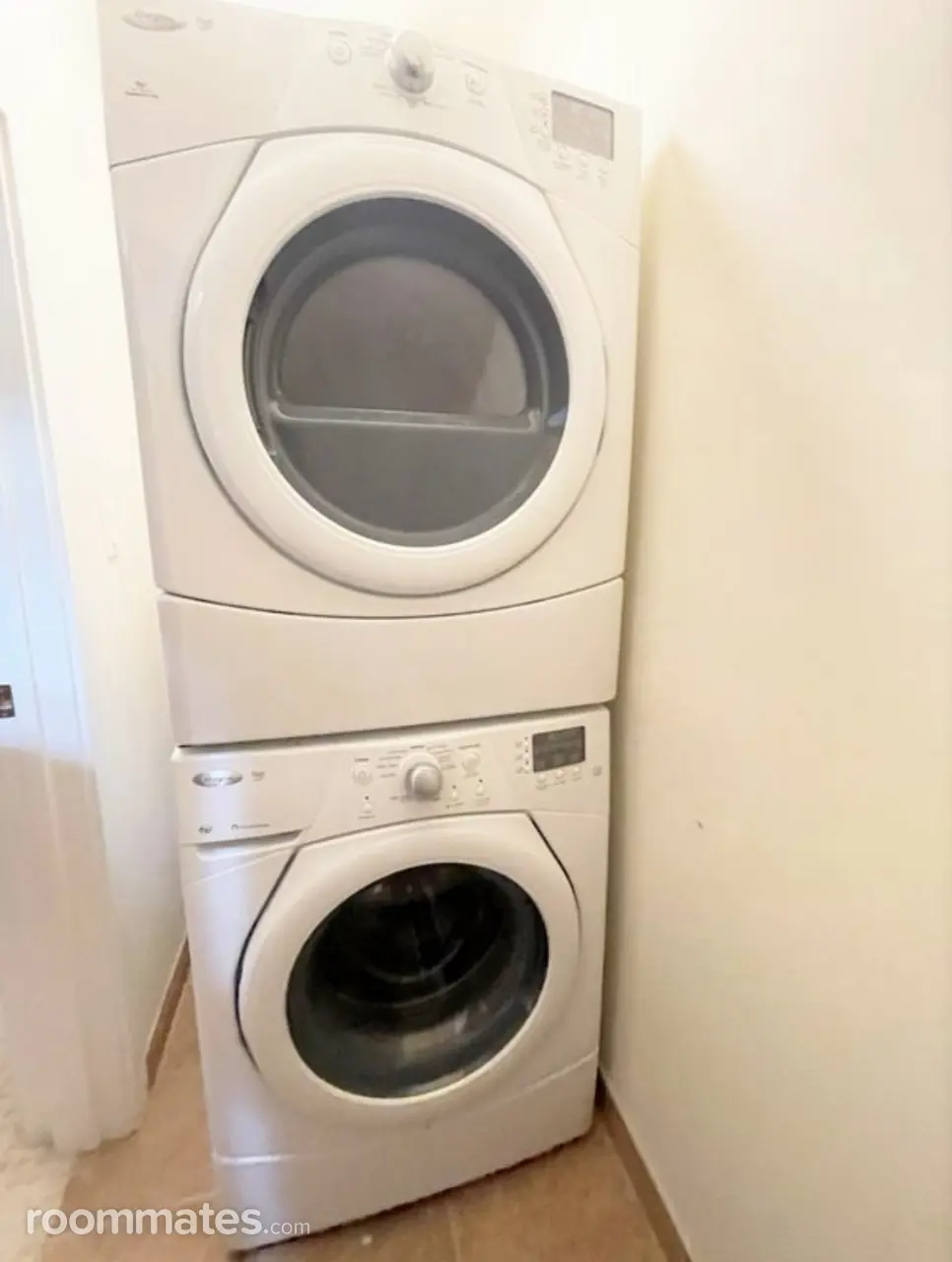 Profile photo 9 of 10