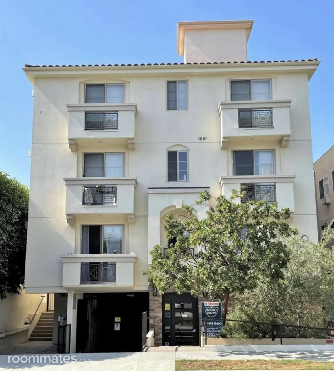 Profile photo 8 of 10