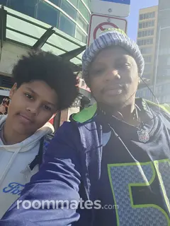 Roommate looking Mercer Island, WA, $800