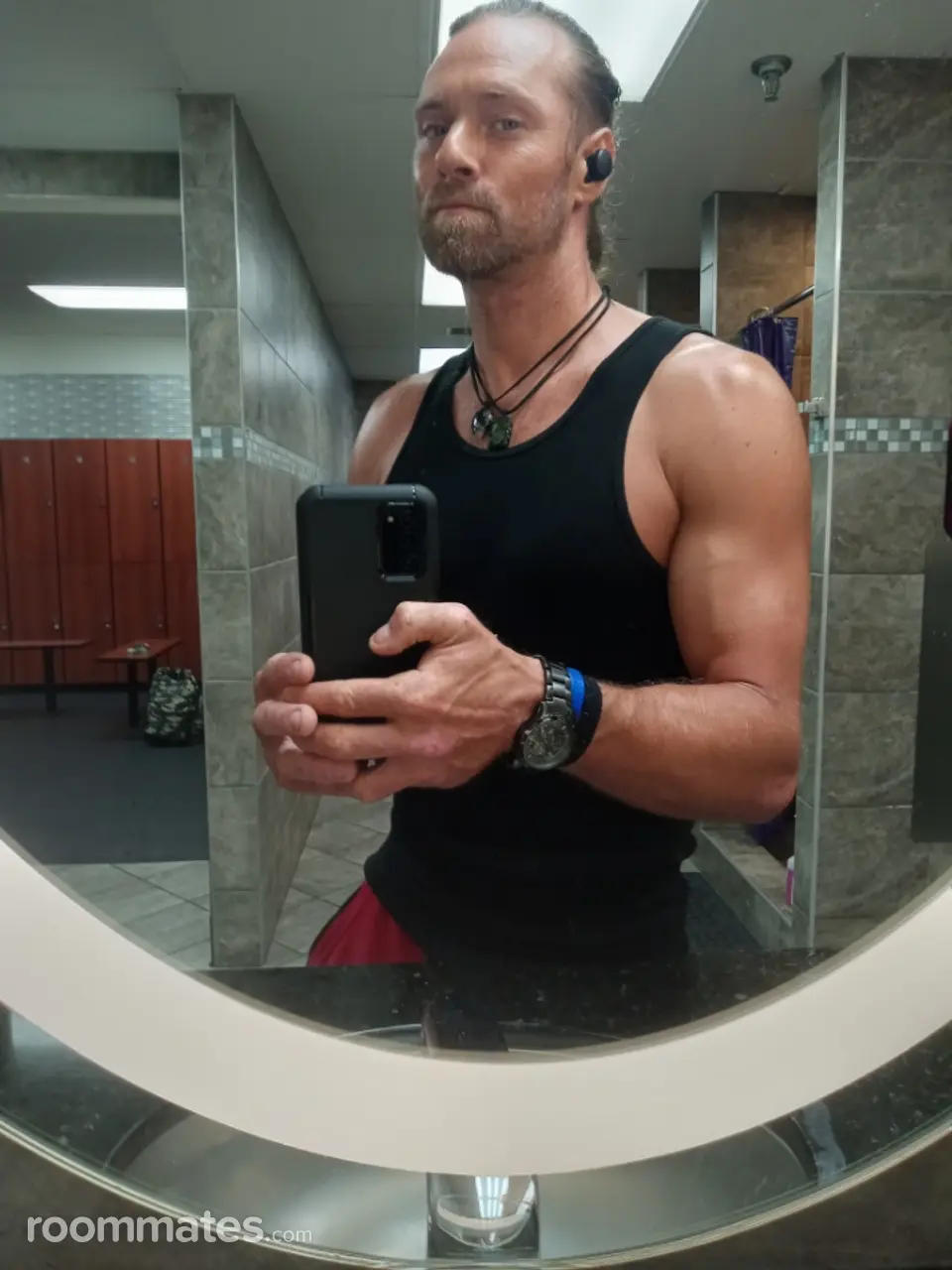 Profile photo 1 of 1