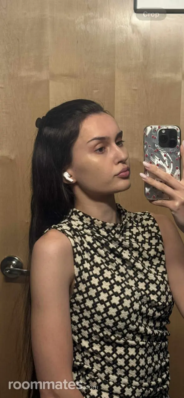 Profile photo 7 of 7