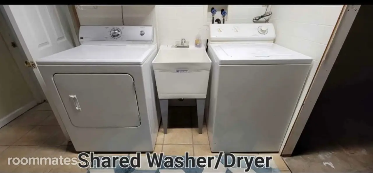 Profile photo 1 of 7