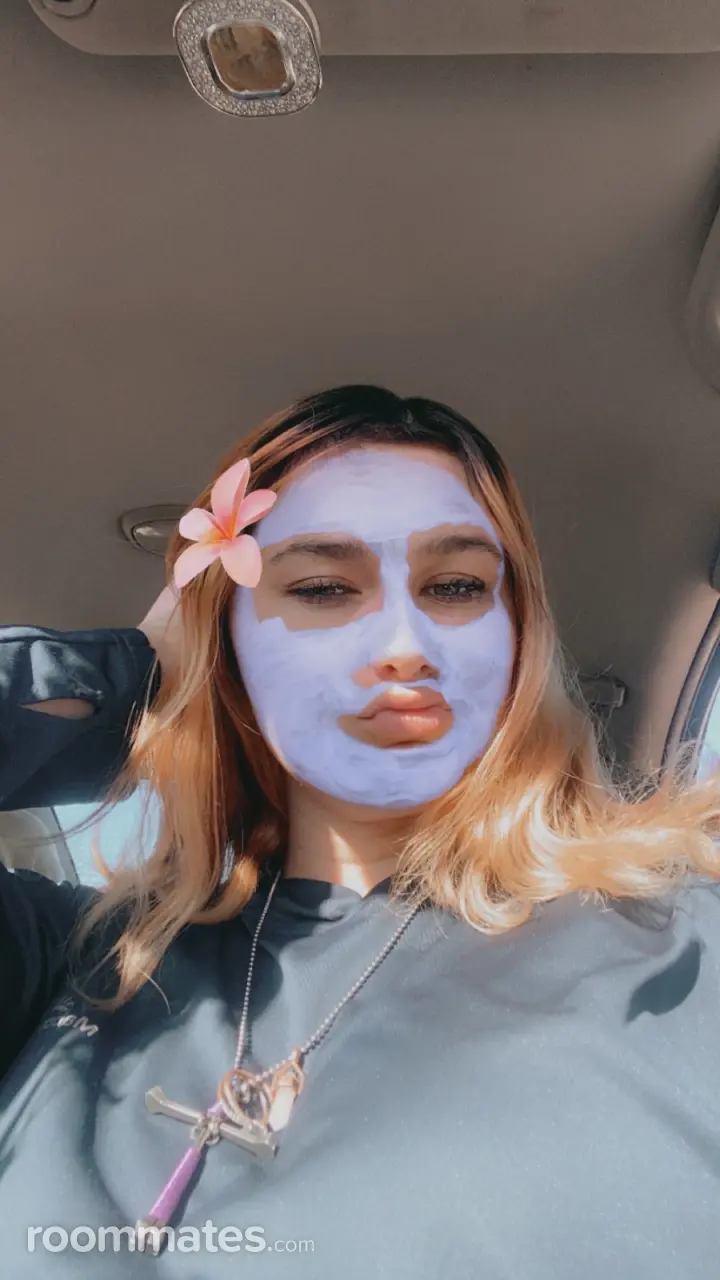 Profile photo 1 of 3