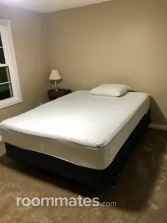 Room for rent in Northbridge, MA $775, house