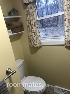 Room for rent in Northbridge, MA $775, house