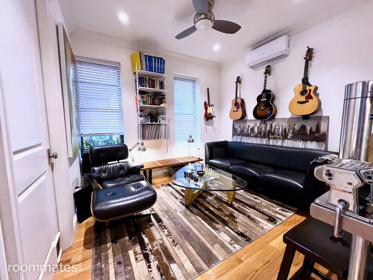 Profile photo 9 of 10