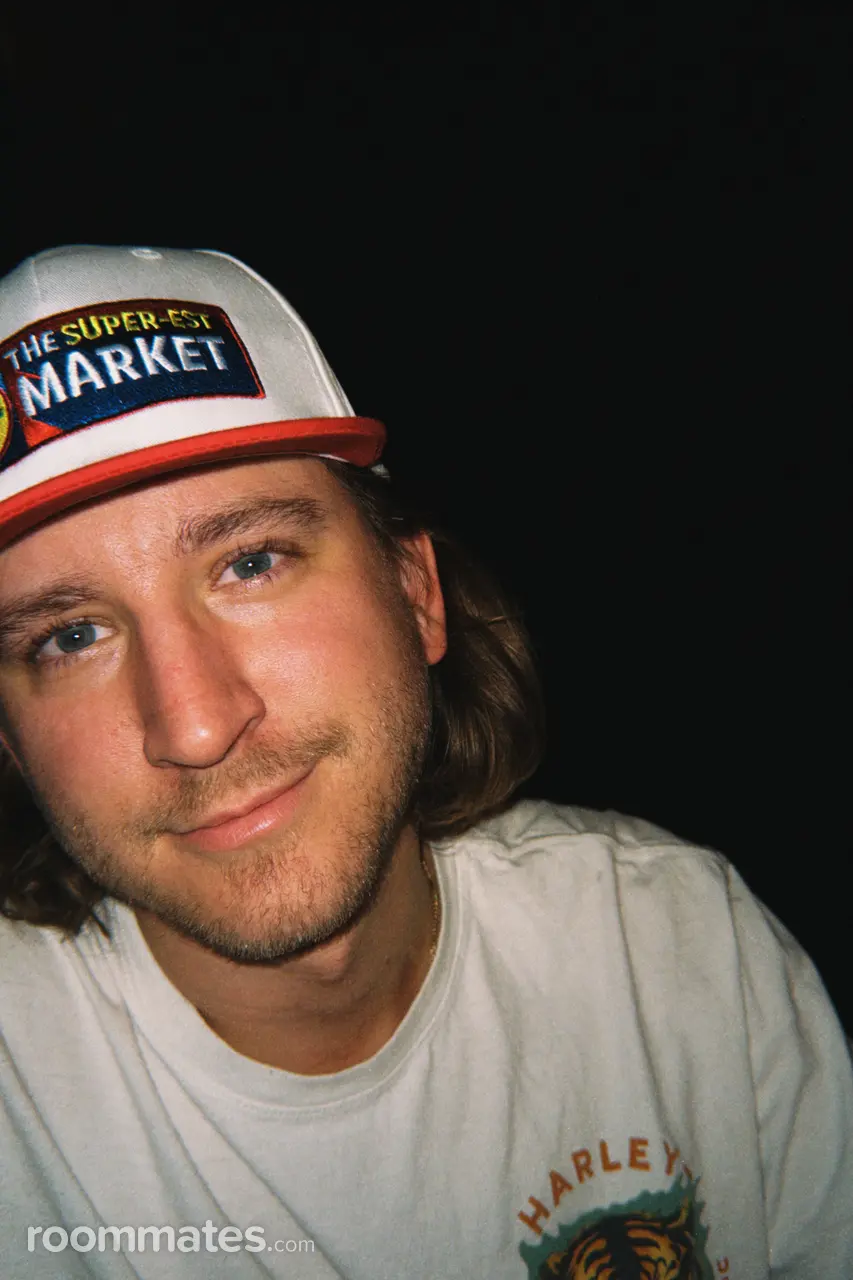 Profile photo 1 of 11