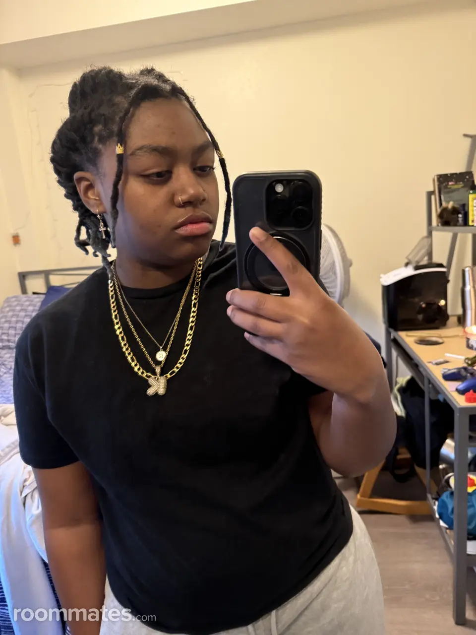 Profile photo 2 of 6