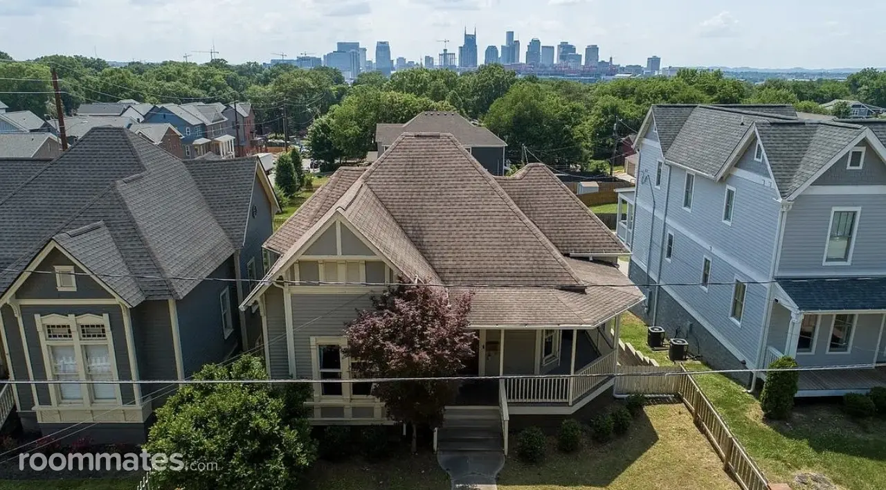 Profile photo 5 of 10