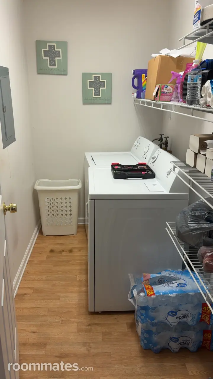 Profile photo 2 of 12