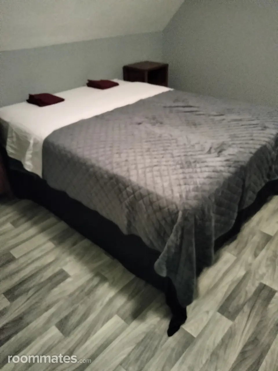 Profile photo 4 of 4