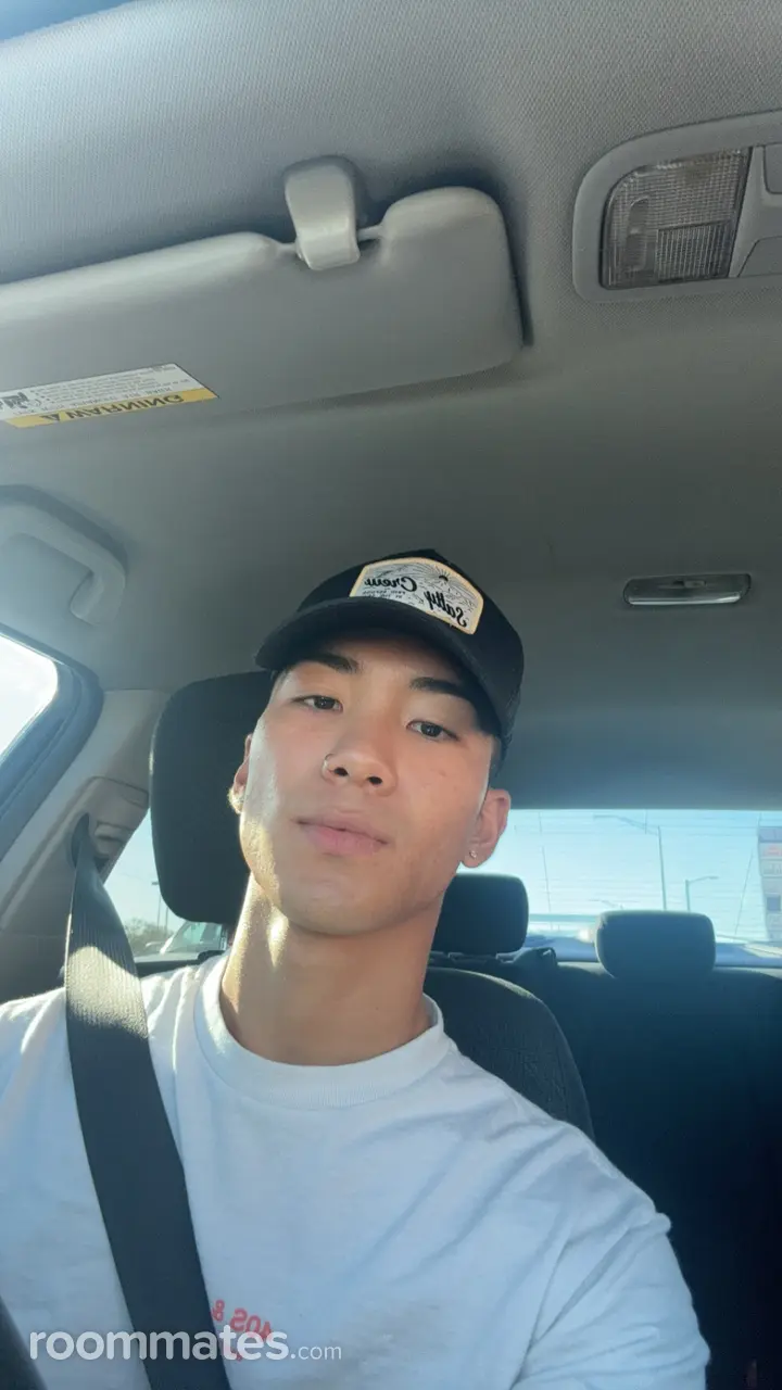 Profile photo 5 of 5