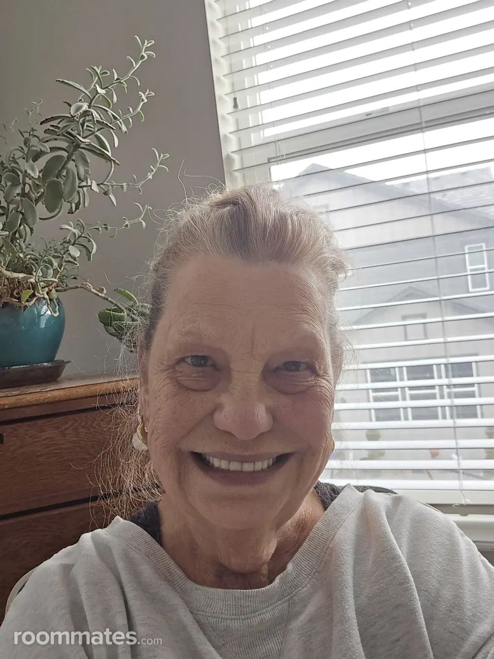 Profile photo 1 of 1